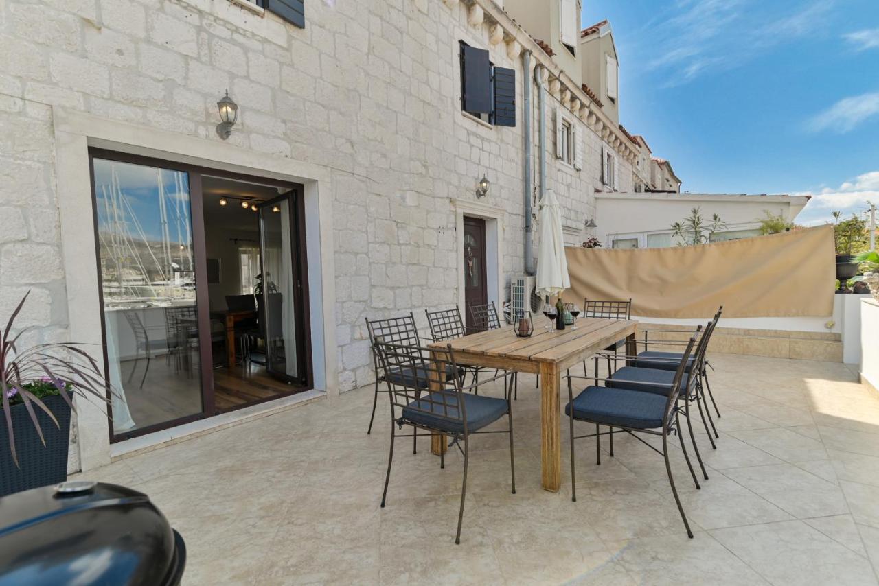 Apartman Ciciliani Trogir Exterior photo