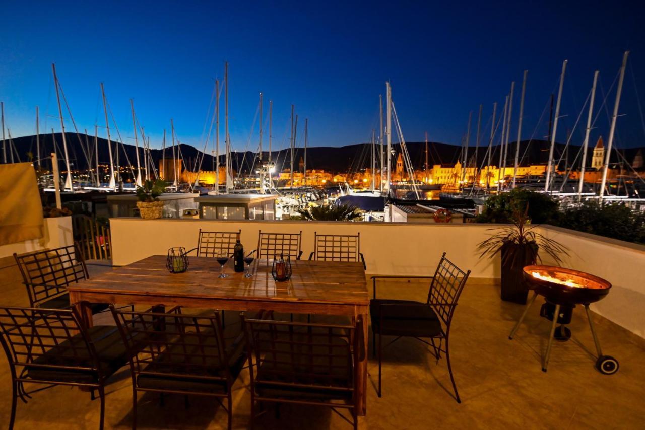 Apartman Ciciliani Trogir Exterior photo
