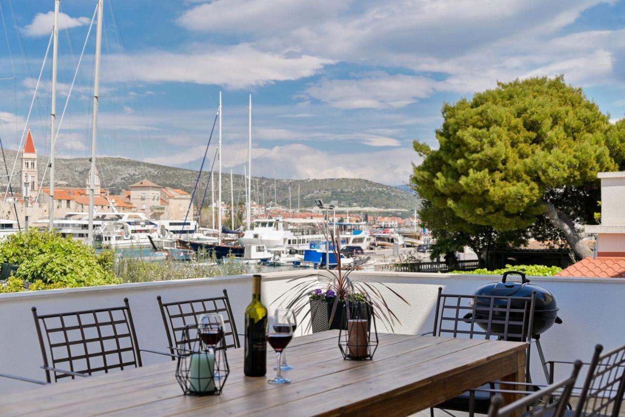 Apartman Ciciliani Trogir Exterior photo
