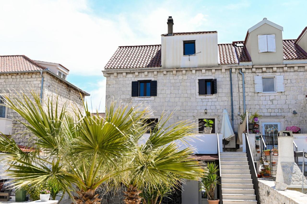 Apartman Ciciliani Trogir Exterior photo